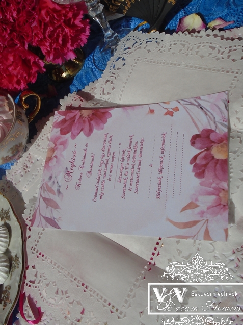 Esküvői meghívók tortacsipke borítással